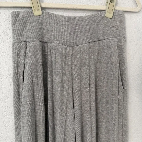 Cozy Earth Womens Heather Gray Ribbed Knit Wide Leg Lounge Pants Size M - Picture 2 of 5